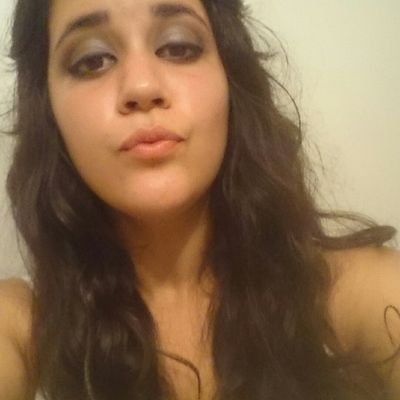 karlanunez95's profile picture. 