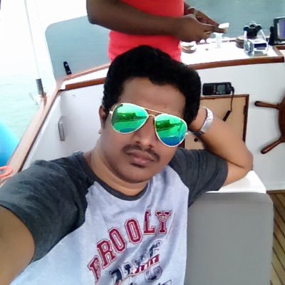 srinisaran18's profile picture. 