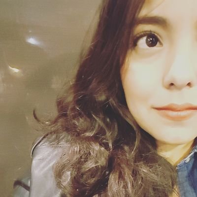 Chris_Chavarria's profile picture. A girl who wants 2 travel around the world 🌎🛩 Gosta de música, festa, amigos, filmes, fotografia, livros... 🎵🎥📷📚👬👭 Esto es sólo una parte rara de mi 🙃
