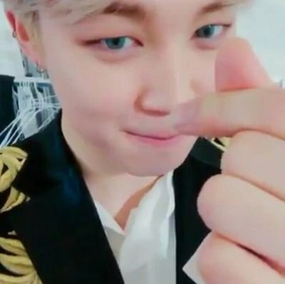@BTS_twt Heroes. JEON JUNGKOOK IS MINE. KPOPPER. Ho tradito Jungkook con Jimin, Yoongi e Taehyung. Riassunto: mega orgiona.
Italian fangirl.