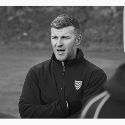 FA Registered Intermediary 
UEFA B licence holder
1st Team Coach @Westfieldsfc1
Dad to @JordanJaj66