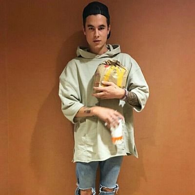 bahthomasnn's profile picture. Yeah I'm pretty but I'm loco.