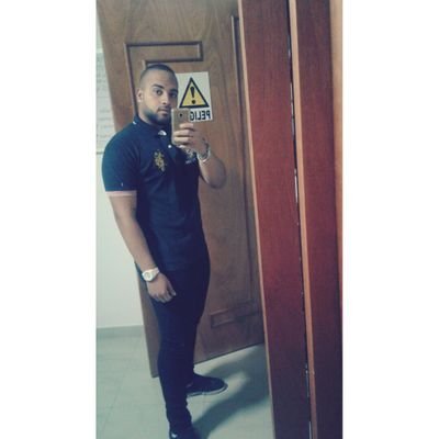 FernandoRios016's profile picture. XX - usm ... sin miedo sin límites  snap: fernando_rg.