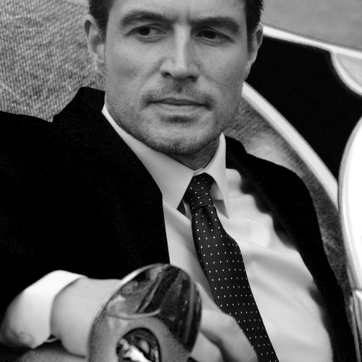 Real life suiting with legitimacy. For detail, precision, care and a relationship with your tailor come to Peak and Horn. Built on friendship.