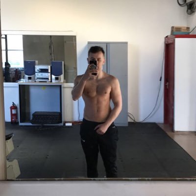 KELVIINBENNETT's profile picture. 