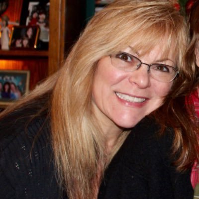 mjbwillow's profile picture. ~ Love the family and friends in your life ~