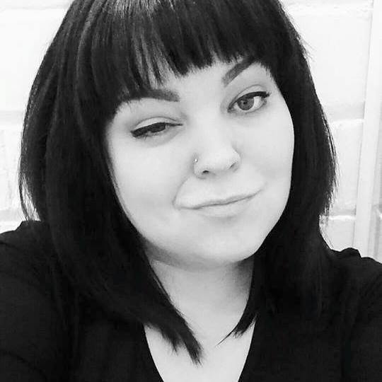 Senior Art Director for Global Hospitality Brands. Creator of @hellonoir