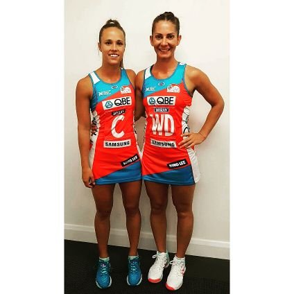 Former Captain of the NSW Swifts #29 ❤️ | “Queen of The Goal Circle Podcast” 🎙| Head Coach at Per4orm Netball 🏐 | Instagram: abbey_mcculloch