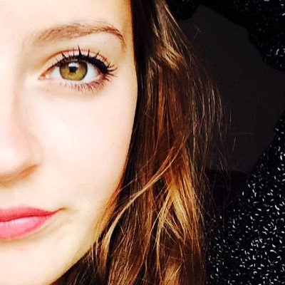 RmrTess's profile picture. 