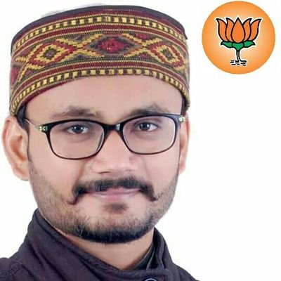 पूर्व अध्यछ प्रत्यासी छात्रसंग ,लखनऊ विस्वविधलय।
संघर्ष हमारा नारा है।भावी इतिहास हमारा है।।