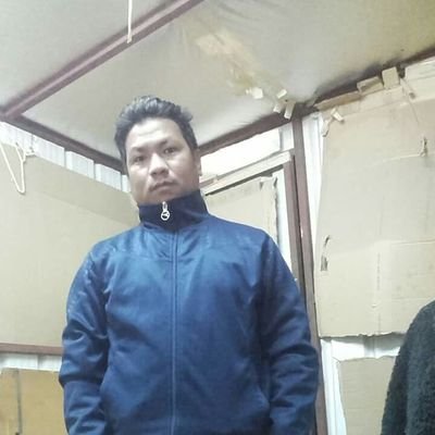 devguru17284886's profile picture. 