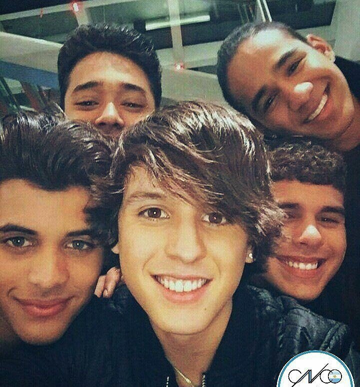 I nominate @CNCOmusic for a #KCA2017 @NickelodeonTV @KCANominees 😀🙆