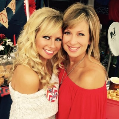 caitlinStark13's profile picture. ❤ #HottyToddy