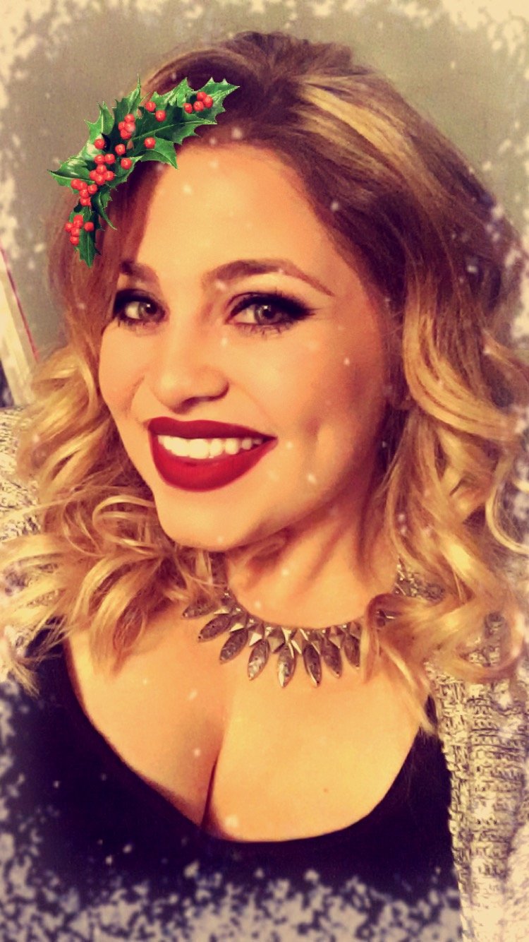 WarneOlivia's profile picture. Bay✈️Burgh