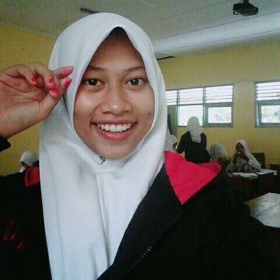 Khoirul1_Winda2's profile picture. 