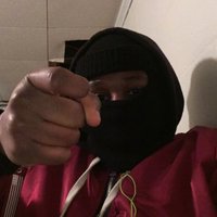 Dee (@trust_few21) 's Twitter Profile