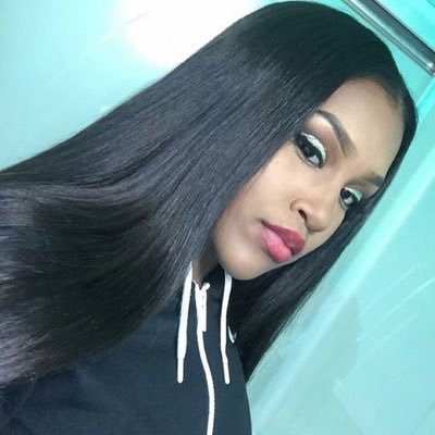 itsonly1_layy's profile picture. #one&OnLay 💋 new twit !