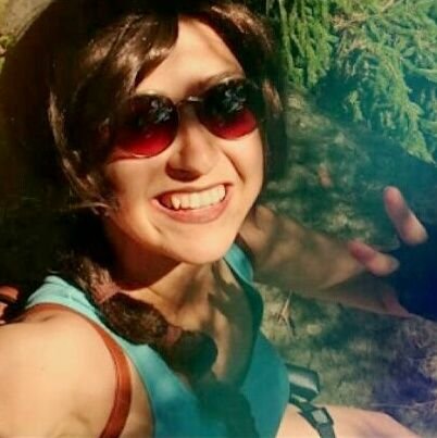 SinaOnline's profile picture. 🕹 Stay awesome B) 🎮👾 💚 Official Lara Croft Cosplayer of NL 🌹🍫🏺🐻🐲😝 😄 I love to make people smile! 🙌😝 & 🎨🎮🎥📷🎹📺📻🎶🎤💻🕹👽👾🤖🌈