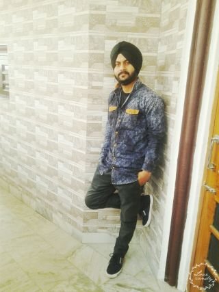 amanwave1111's profile picture. 