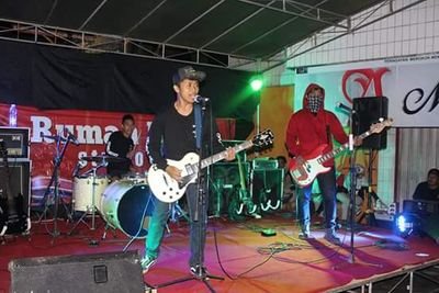 Pop Punk Magelang
https://t.co/Fgfk2z6cXZ