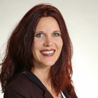 Brigitte Küng (@b_kueng) Twitter profile photo