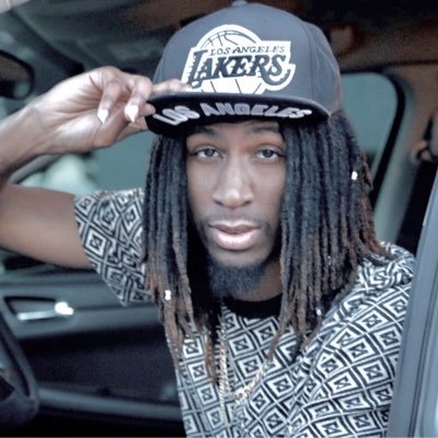 tweezemusic's profile picture. 👻hesooaktivee