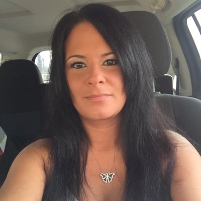 #bossbabe #entrepreneur #beautyblogger #skincare Instagram @melissa_debruno