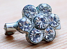 Tudung_nurin's profile picture. Membekal tudung dan kerongsang dan menyediakan tempahan kepada kumpulan atau organisasi. Layari website http://t.co/m9Hae6goL1