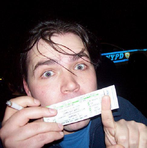 ericw23's profile picture. '1 way trip can work both ways, loose ends kept untied make better friends', cometh gl.