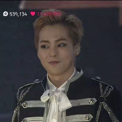 shineezinhasdm's profile picture. *✲ﾟkim taehyung, kim minseok e choi youngjae eu amo tanto voces, que chega a doer de tanto amor. *✲ﾟ