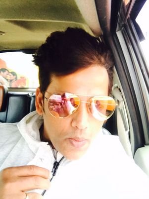 ravikishanFC's profile picture. 