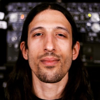 Mixing/recording engineer, producer, guitarist. Credits include Wu Tang, Redman, Steve Miller, French Montana, Keith Richards, Slash, Maino, Method Man & more