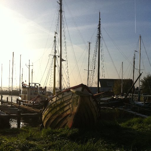 Achtertuin van Amsterdam Noord, haven- en dijkdorp aan het IJmeer, cultureel erfgoed
