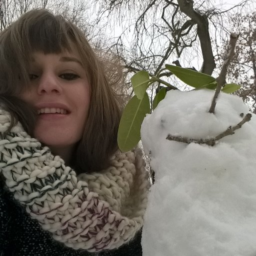Mom of 2 an der Hand und einem🌟 im Vollzeit Arbeits- und Lebenswahnsinn.
Nichts ist so beständig wie die Unbeständigkeit.