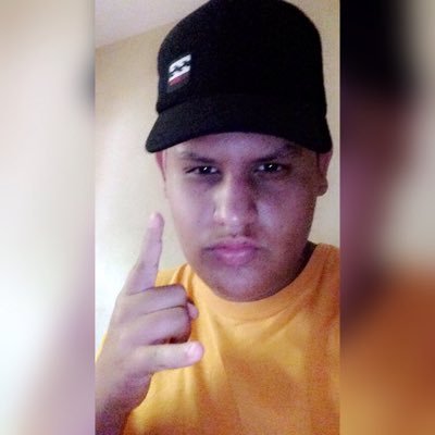 hugoo0002's profile picture. 