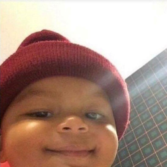 Lainen20's profile picture. stay lit, stay wet #drinkwater