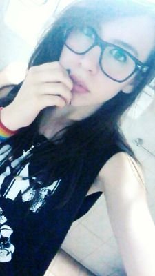 Rock-Metal-Punk-Reggae-Ska-Rap. TÚ VIEJA. 》Literatura 《 》Música 《