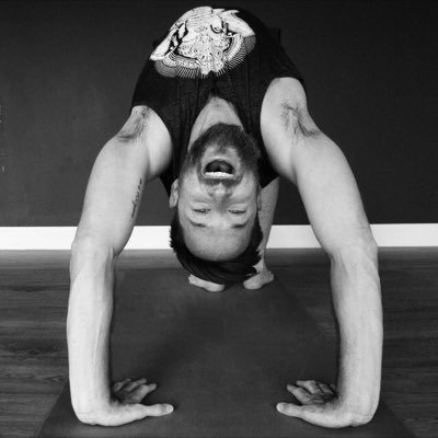 300hr Jivamukti Yoga Teacher. London. The World. Lululemon Ambassador.