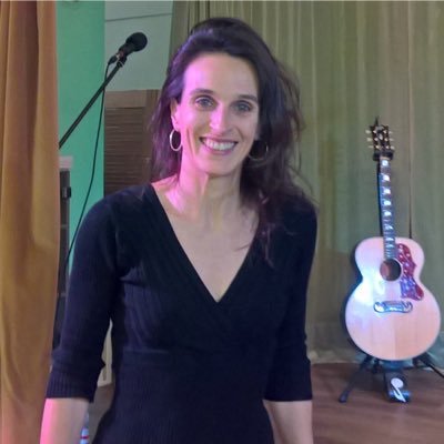 flossie_singer's profile picture. French born singer based in the UK since 2002. Love performing with my guitar all over the world either solo or with fellow musos! Available for gigs anywhere x