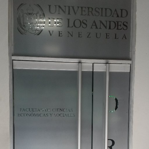 Oficina de los Registros Estudiantiles de la Facultad de Ciencias Económica y Sociales de la Universidad de Los Andes.