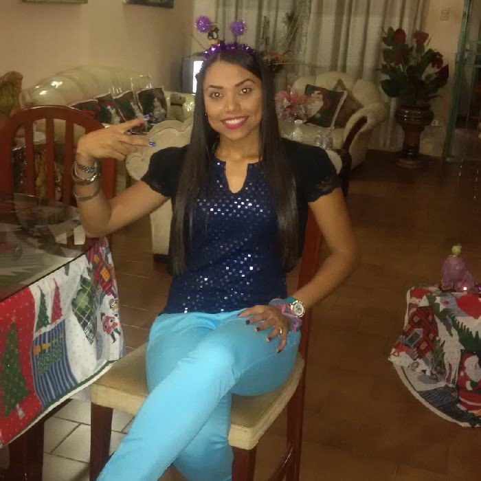 sapis10's profile picture. "Vive cada día como si fuese el último"