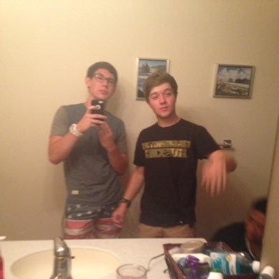 jomeshall's profile picture. 