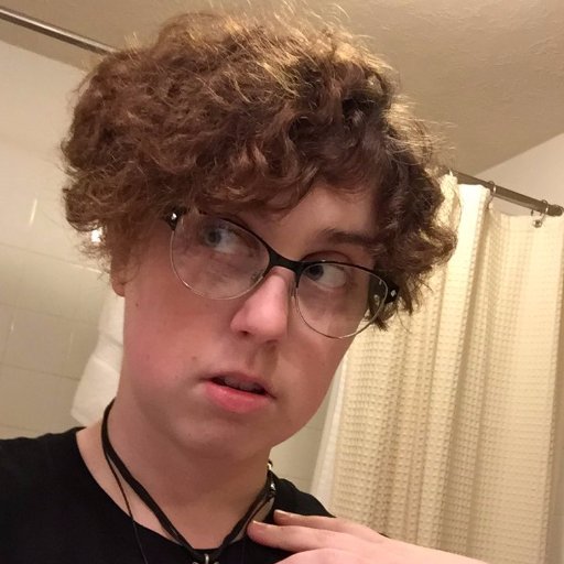 izzymcre's profile picture. ATEC/Lit. student at UT Dallas, aspiring pre-production artist, classic literature enthusiast, fan of the autumn