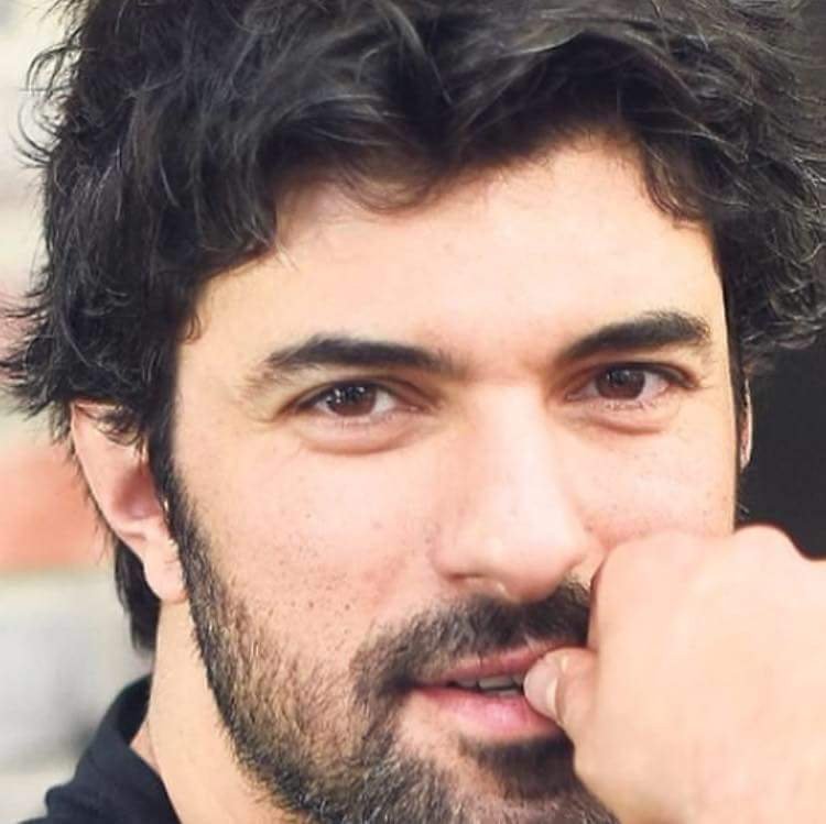 #EnginAkyürek #ÖzgeYağız