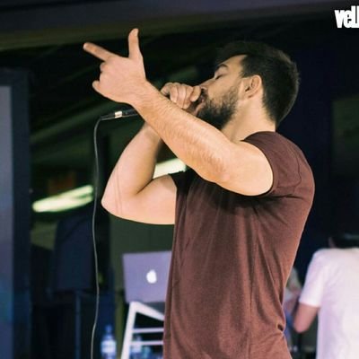 🎙MIGUEZBEATS🎙

⏭ Subcampeón Open España Beatbox 2016 (Santiago)⏮

Instagram 👉 @CristianMiguez
