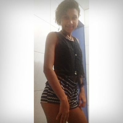 JennipherCosta1's profile picture. Se não aguenta o game não aperte o play.😍❤😉👊