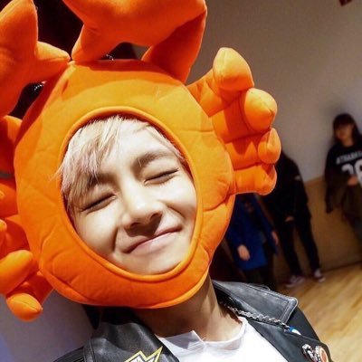 Modv6Ku's profile picture. 韓国 勉強ちゅう💩🙏🏻 K-POP 😳❤️