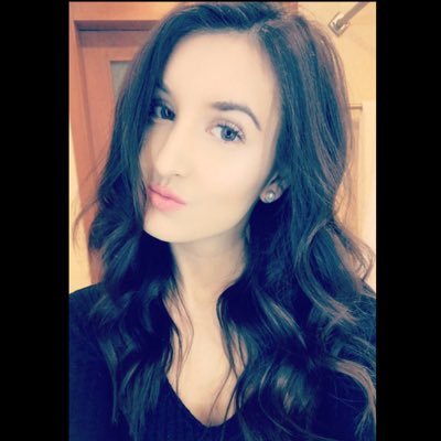 amandaschif's profile picture. 