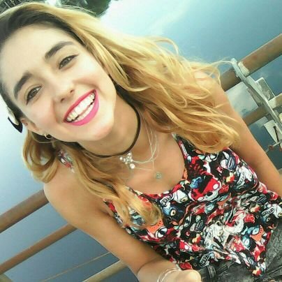 Cuenta Secundaria 😂
📹Youtuber📷
🎤Cantautor📝
🎬Mirá mis videos🙆, prometo sacarte la mas linda de tus sonrisas 😳😂
Mi Canal👇👇👇