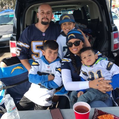 bolt pride LA CHARGERS ⚡️️⚡️️⚡️️⚡️️⚡️️